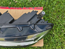 Laden Sie das Bild in den Galerie-Viewer, Frontscheinwerfer VW Touran 5TB941035B LED Links Scheinwerfer Headlight SCH4041055497ug