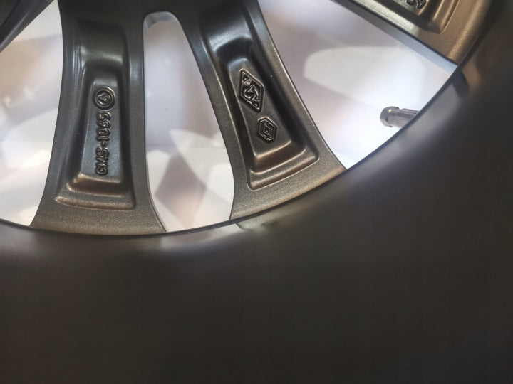 4x Alufelge 16 Zoll 6.5" 5x114.3 44ET Schwarz 403005287R Renault Megane Talisman FEL3700319421tm