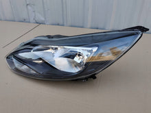 Laden Sie das Bild in den Galerie-Viewer, Frontscheinwerfer Ford Focus III BM5113W030CBAX Links Scheinwerfer Headlight SCH5873208442tq