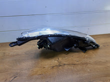 Laden Sie das Bild in den Galerie-Viewer, Frontscheinwerfer Mitsubishi Space Star W5335 Links Scheinwerfer Headlight