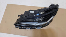 Laden Sie das Bild in den Galerie-Viewer, Frontscheinwerfer Tesla Model 3 176088800F Links Scheinwerfer Headlight SCH8597645215yq