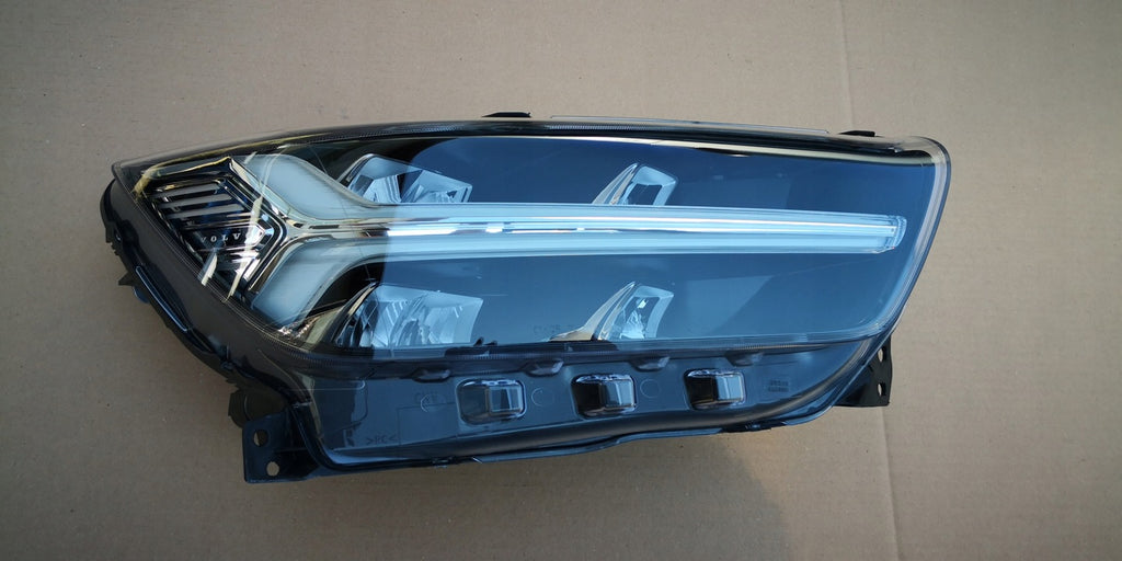 Frontscheinwerfer Ford II Xc40 31446785 Rechts Scheinwerfer Headlight SCH9900409340td
