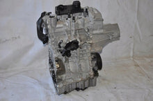 Load image into Gallery viewer, Motor Seat Skoda VW I DLAA 1.0 TSI 2021 Benzin Engine Unkomplett MOT1993088045vm