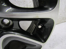 Laden Sie das Bild in den Galerie-Viewer, 1x Alufelge 17 Zoll 7.0" 5x114.3 43ET Schwarz 40300-JD017A Hyundai I30 Rim Wheel FEL2096323700xs