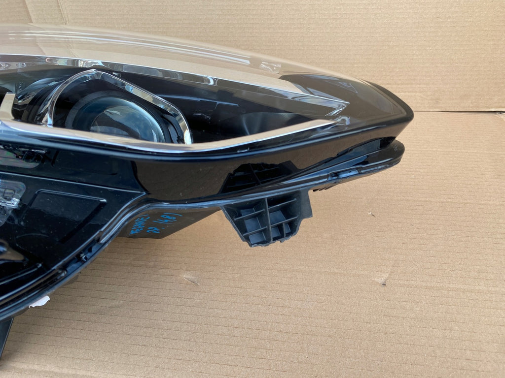 Frontscheinwerfer Renault Megane IV 260102555R LED Rechts Scheinwerfer Headlight SCH8207776297nh
