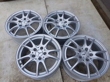 Load image into Gallery viewer, 4x Alufelge 16 Zoll 6.5&quot; 5x112 49ET Glanz Silber 4011302 Mercedes-Benz Cla