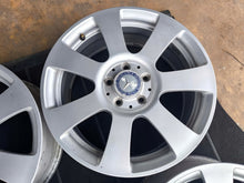 Laden Sie das Bild in den Galerie-Viewer, 4x Alufelge 17 Zoll 7.5" 5x112 47 5ET A2044013502 Mercedes-Benz W124 W203 W177 FEL5017502736uf