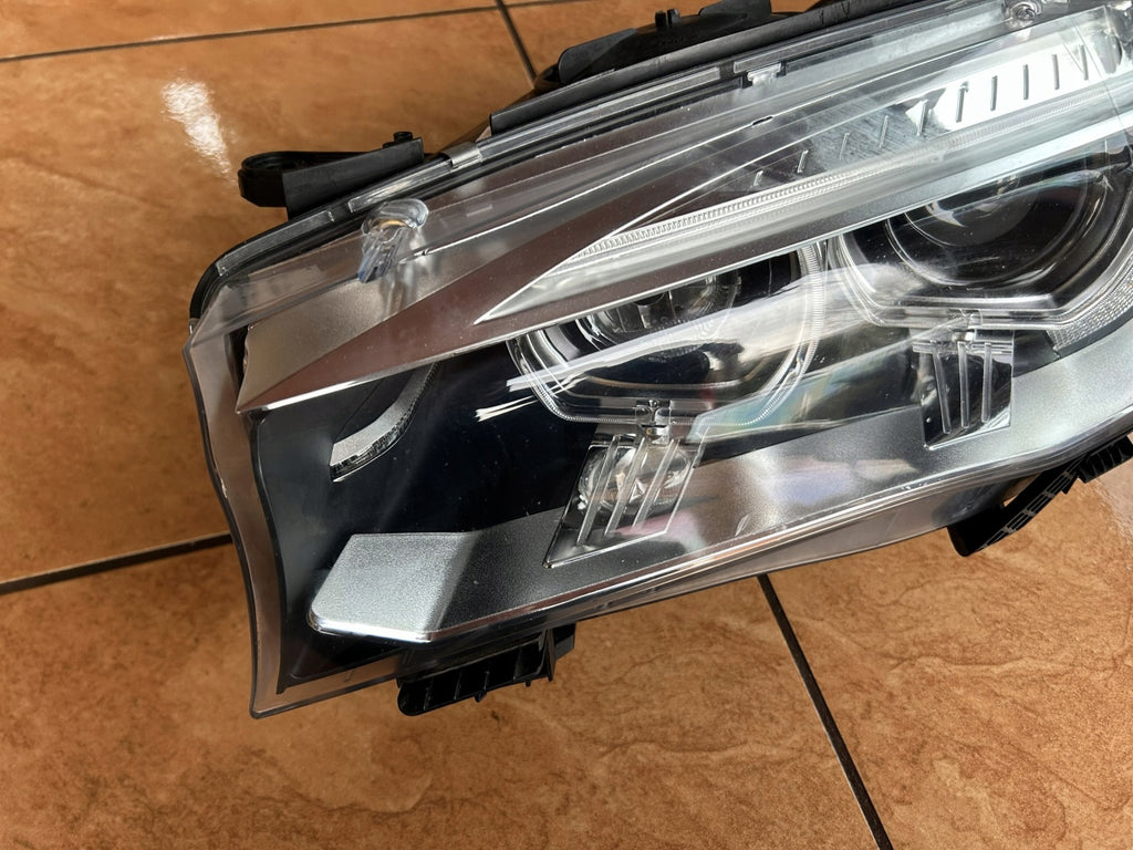 Frontscheinwerfer BMW X5 F15 F16 7460613 7460614 Ein Satz Scheinwerfer Headlight SCH6616419988xb