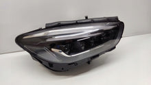 Laden Sie das Bild in den Galerie-Viewer, Frontscheinwerfer Mercedes-Benz W247 A2479062003 FULL LED Rechts Headlight