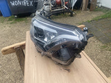 Laden Sie das Bild in den Galerie-Viewer, Frontscheinwerfer Toyota Rav 4 W3049 Full LED Rechts Scheinwerfer Headlight SCH8118349629zt