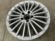 Load image into Gallery viewer, 1x Alufelge 17 Zoll 6.5" 5x112 38ET A1564011800 Mercedes-Benz X156 Rim Wheel FEL5793680545si