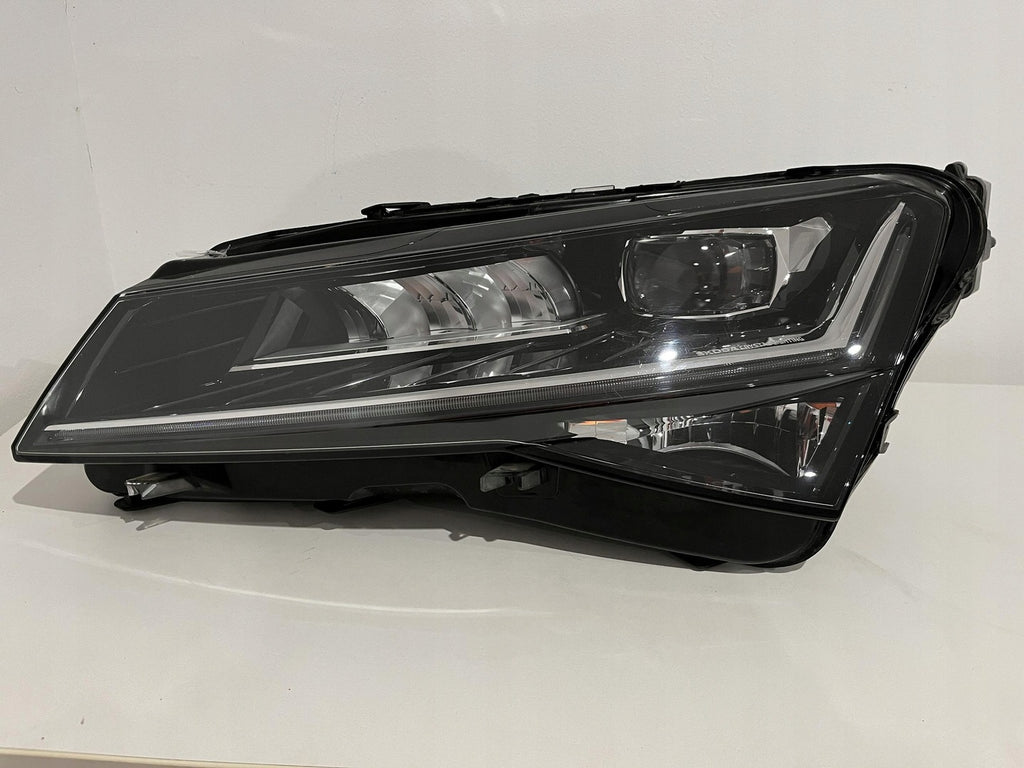 Frontscheinwerfer Skoda Superb III 3V1941015D LED Ein Stück (Rechts oder Links)