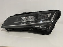 Laden Sie das Bild in den Galerie-Viewer, Frontscheinwerfer Skoda Superb III 3V1941015D LED Ein Stück (Rechts oder Links)