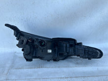 Laden Sie das Bild in den Galerie-Viewer, Frontscheinwerfer Hyundai Elantra 92101-F2 LED Links Scheinwerfer Headlight SCH3418914070vc