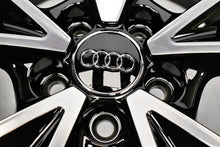 Laden Sie das Bild in den Galerie-Viewer, 4x Alufelge 18 Zoll 7.5" 5x100 39ET Glanz Schwarz 8X0601025BP Audi A1 Rim Wheel FEL1072057355ar