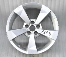 Load image into Gallery viewer, 1x Alufelge 16 Zoll 7.0&quot; 5x100 34ET Glanz Silber 8XA601025A Audi A1 Rim Wheel