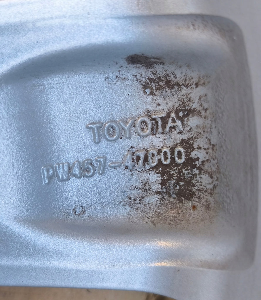 1x Alufelge 16 Zoll 6.0" 5x100 45ET Glanz Silber PW45747000 Toyota Avensis Verso FEL3537094159kn