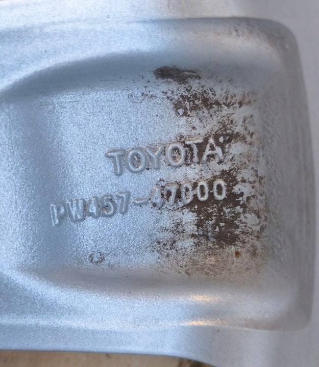 1x Alufelge 16 Zoll 6.0" 5x100 45ET Glanz Silber PW45747000 Toyota Avensis Verso FEL3537094159kn