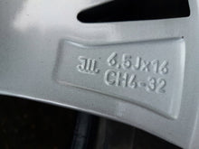 Load image into Gallery viewer, 1x Alufelge 16 Zoll 6.5" 4x108 32ET Glanz Graphit 9828185580 Peugeot 208 FEL9343170221mf