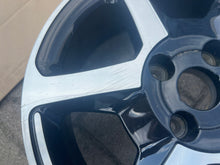 Laden Sie das Bild in den Galerie-Viewer, 1x Alufelge 15 Zoll 5.5&quot; 4x100 403000684R Renault Twingo Rim Wheel