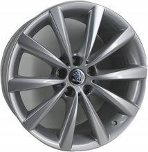 Laden Sie das Bild in den Galerie-Viewer, 4x Alufelge 18 Zoll 8.0" 5x112 30ET Glanz Silber 6867338 BMW 4 Rim Wheel FEL9433014355na
