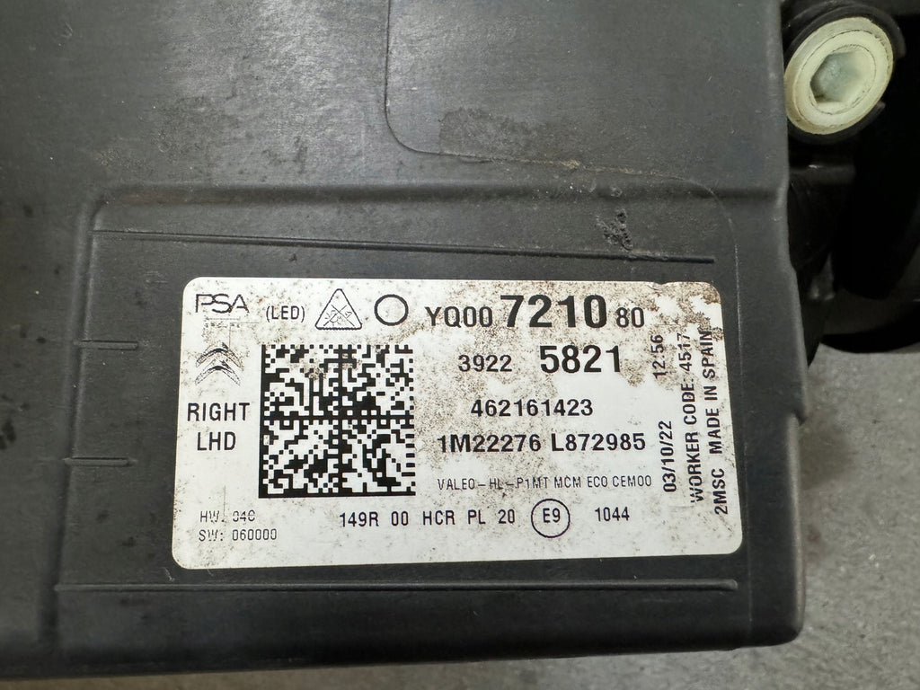 Frontscheinwerfer Citroën C3 Aircross 39225821 YQ00721080-1 Full LED Rechts