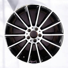 Laden Sie das Bild in den Galerie-Viewer, 1x Alufelge 20 Zoll 8.0&quot; 5x112 Mercedes-Benz W213 Rim Wheel