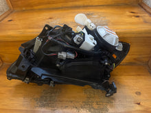 Laden Sie das Bild in den Galerie-Viewer, Frontscheinwerfer Mazda Rx8 Rx-8 -895623399 Rechts Scheinwerfer Headlight SCH1550199661hr