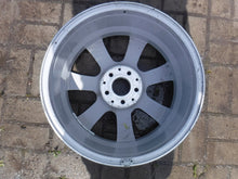 Load image into Gallery viewer, 1x Alufelge 17 Zoll 5.0" 5x112 47 5ET 4G0601025L VW Rim Wheel FEL9797795647sj