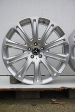 Load image into Gallery viewer, 4x Alufelge 20 Zoll 8.5" 5x112 29ET Glanz Silber A2924010300 Mercedes-Benz Gle FEL3187060872gv