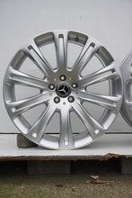 Laden Sie das Bild in den Galerie-Viewer, 4x Alufelge 20 Zoll 8.5" 5x112 29ET Glanz Silber A2924010300 Mercedes-Benz Gle FEL3187060872gv