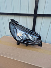 Laden Sie das Bild in den Galerie-Viewer, Frontscheinwerfer Peugeot 2008 208 II 9833036180 Full LED Rechts Headlight SCH7131570302nu