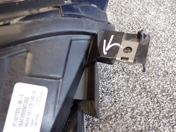 Frontscheinwerfer Tesla 1077375-00 L90137042 Full LED Links Headlight