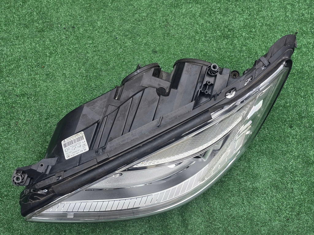 Frontscheinwerfer Mercedes-Benz W221 A2218202939 Links Scheinwerfer Headlight SCH2789995271gz