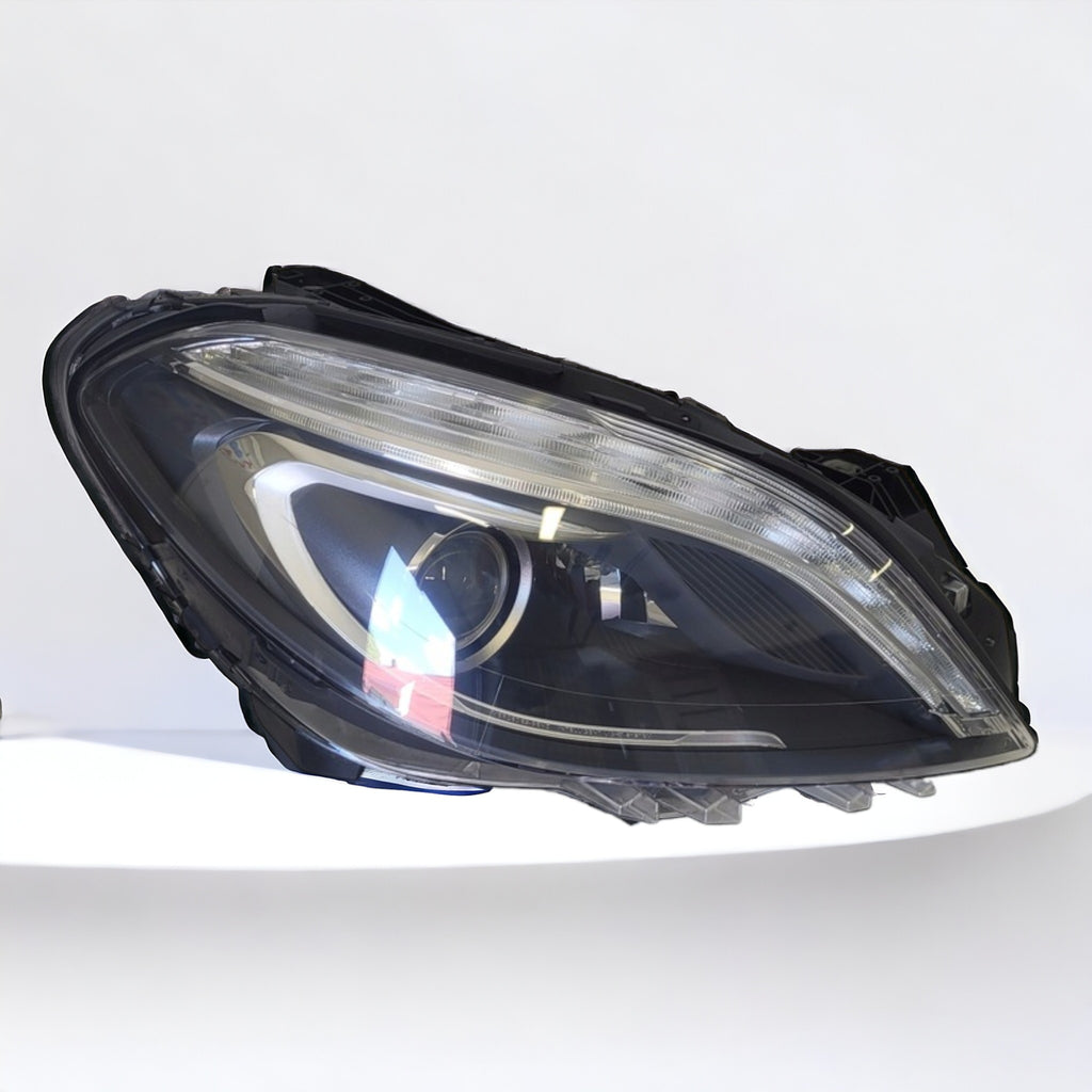 Frontscheinwerfer Mercedes-Benz W246 A2468200861 Xenon Rechts Headlight