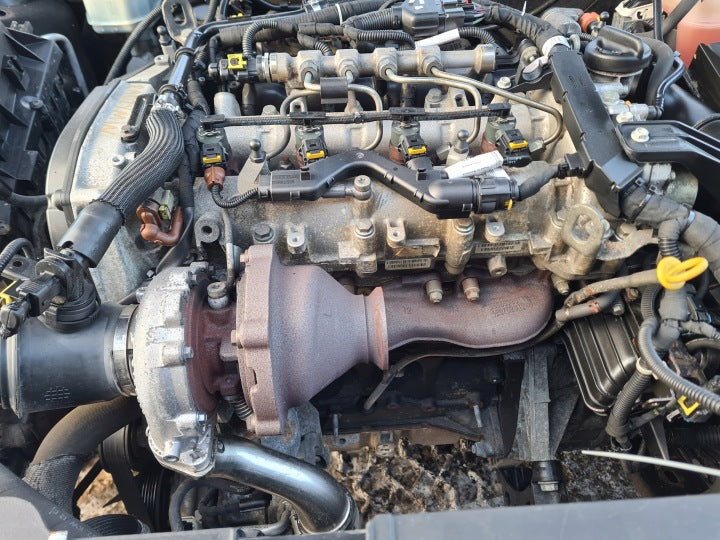 Motor Opel Astra J A20DTH 2.0 CDTI 160PS Diesel Engine Unkomplett MOT9603643545xv