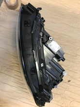 Laden Sie das Bild in den Galerie-Viewer, Frontscheinwerfer Mercedes-Benz Eqb X243 A2432068900KZ LED Links Headlight SCH6508145013lk