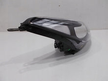 Load image into Gallery viewer, Frontscheinwerfer Kia Sportage IV 92102F1010 LED Rechts Scheinwerfer Headlight SCH1878170091wt