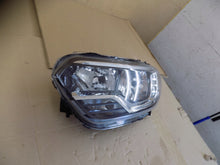 Laden Sie das Bild in den Galerie-Viewer, Frontscheinwerfer Renault Express 2606000331R LED Ein Stück (Rechts oder Links) SCH5255769408xj
