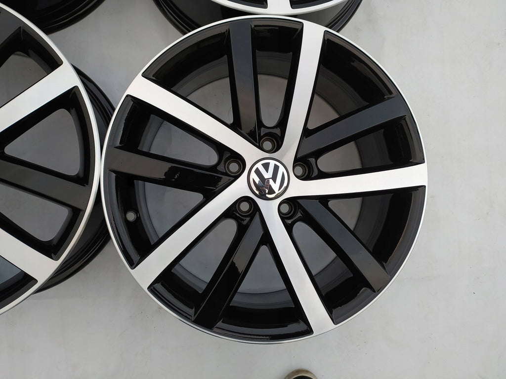 4x Alufelge 18 Zoll 7.5" 5x112 51ET Glanz Silber 5K0601025L VW Golf VII Touran