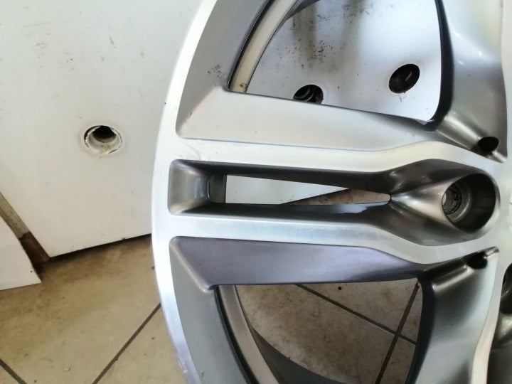 1x Alufelge 18 Zoll 7.5" 5x112 51ET Glanz Silber 7850456 BMW F39 X1 F48 FEL9328524001if