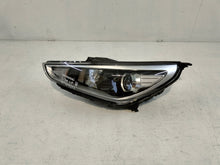 Laden Sie das Bild in den Galerie-Viewer, Frontscheinwerfer Hyundai I30 III G4921-21010 LED Links Scheinwerfer Headlight