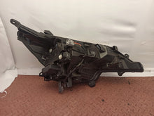 Laden Sie das Bild in den Galerie-Viewer, Frontscheinwerfer Mitsubishi Space Star 8301D455 Full LED FALSE Headlight SCH2367019431wn