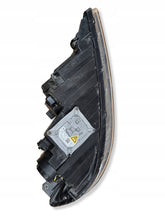 Load image into Gallery viewer, Frontscheinwerfer Kia Sorento II 921012P140 Links Scheinwerfer Headlight SCH9783396889op
