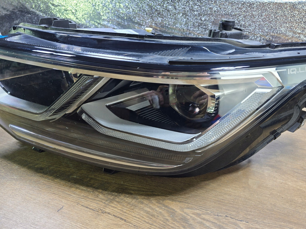 Frontscheinwerfer VW Tiguan 5NB941081H Links Scheinwerfer Headlight SCH3136481248xw