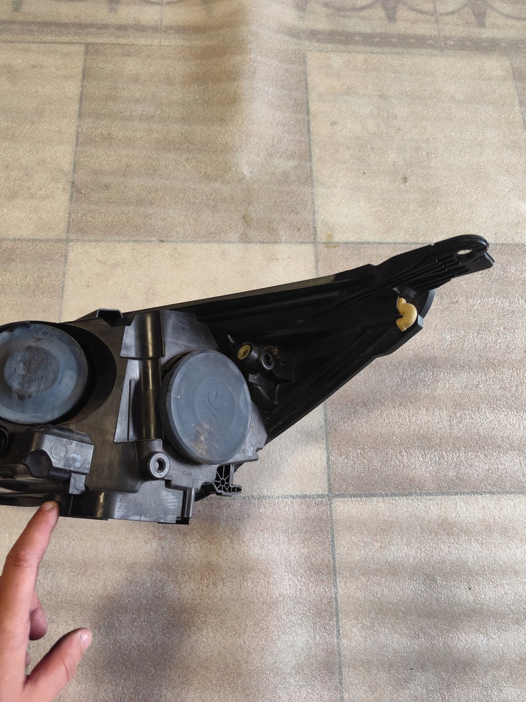 Frontscheinwerfer Ford F1EB-13W029-PC Rechts Scheinwerfer Headlight SCH6640601675pj