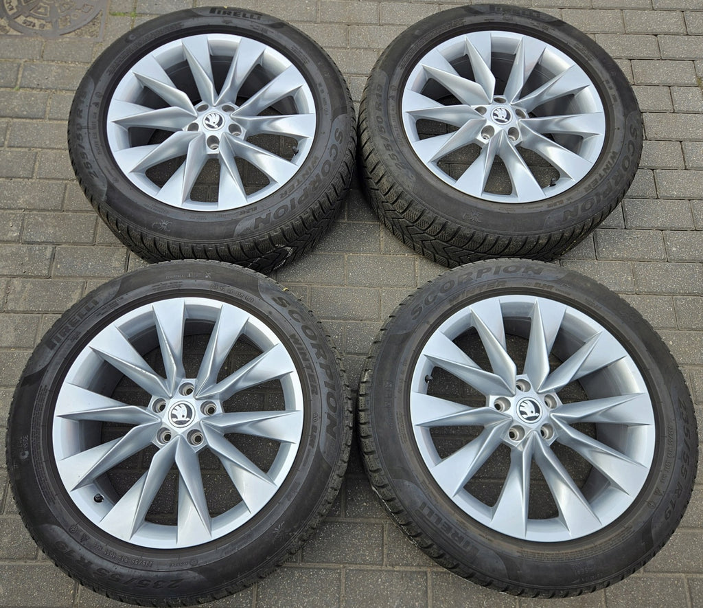 4x Alufelge 19 Zoll 8.0" 5x112 45ET Glanz Silber 5LA601025 Skoda Superb I Kodiaq FEL7518121923ob