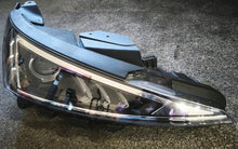 Load image into Gallery viewer, Frontscheinwerfer Hyundai Elantra Rechts Scheinwerfer Headlight SCH5771582333hy