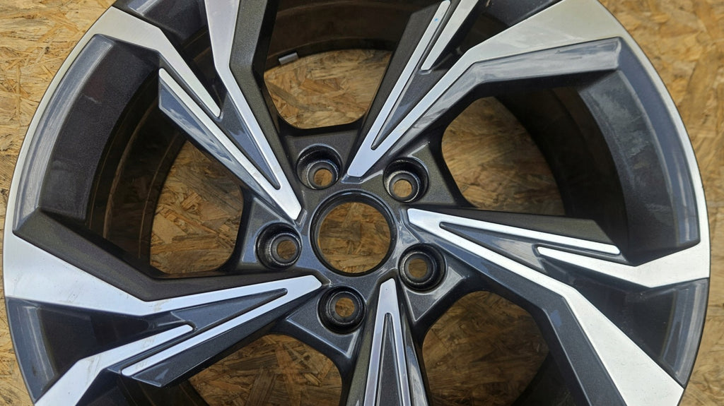 1x Alufelge 18 Zoll 8.0" 5x112 8Y0601025H Audi A3 Rim Wheel FEL6813515115ti