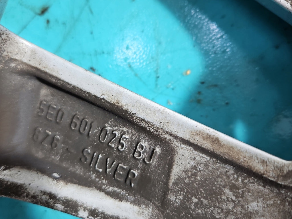 1x Alufelge 16 Zoll 6.5" 5x112 46ET Glanz Silber 5E0601025BJ Skoda Superb Ii FEL9519372851bf